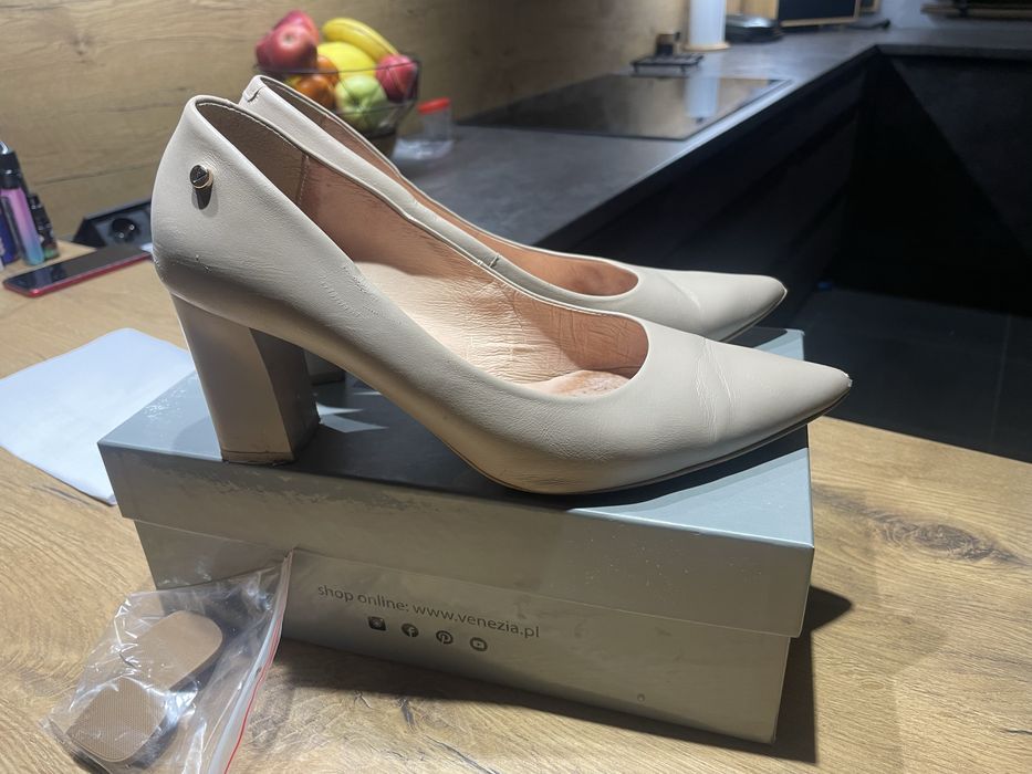 Czółenka szpilki obcasy venezia cieliste beżowe