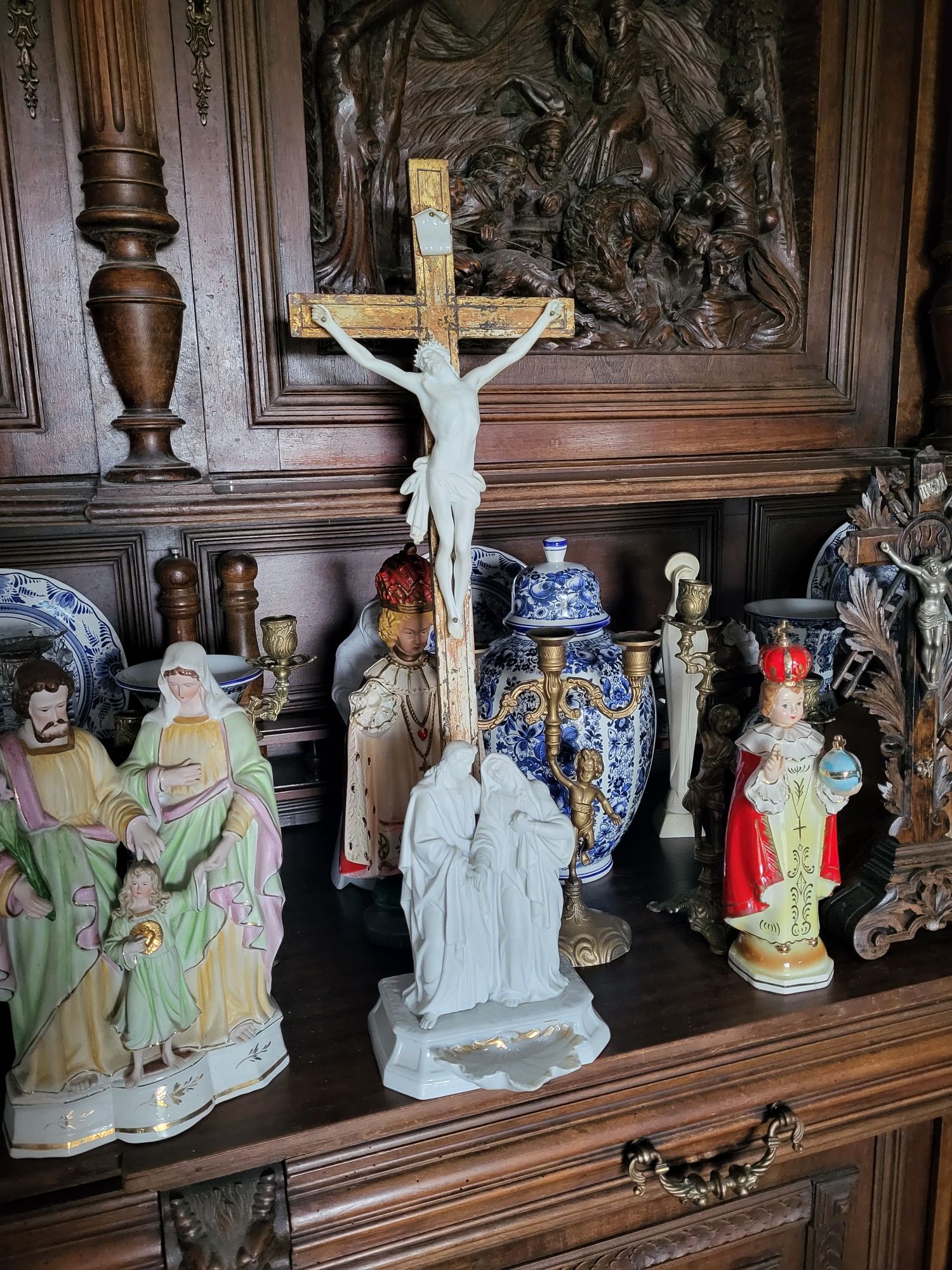 Antyk kropielnica z porcelany biskwitowej krzyż Maryja Jan Ewangelista
