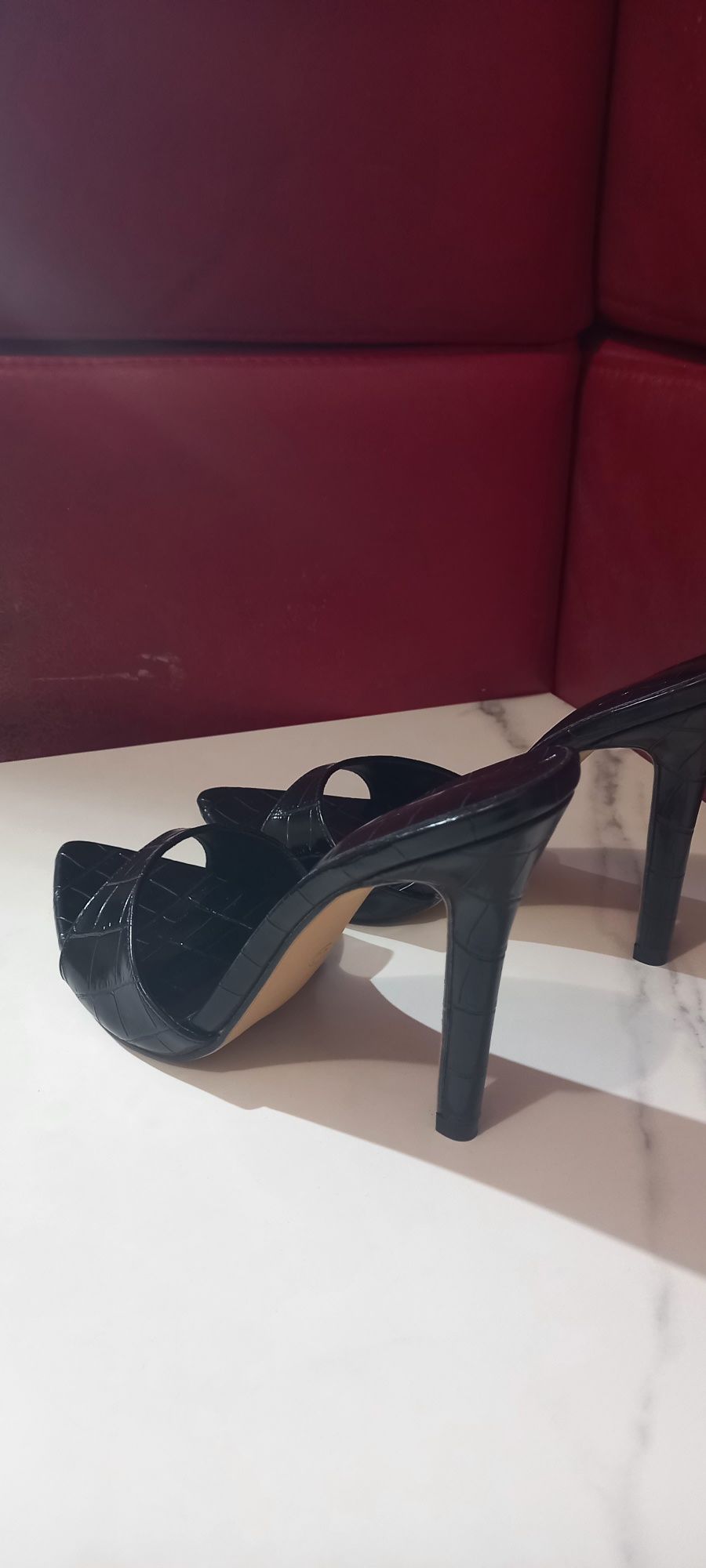 Buty damskie na wysokim obcasie