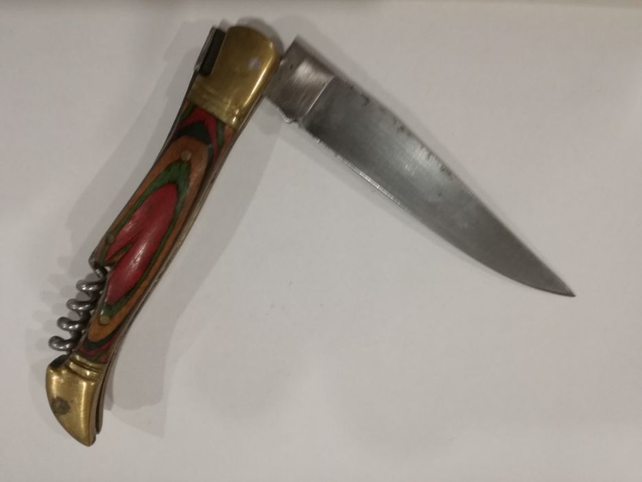 Canivete c/ Saca Rolhas de Coleção da Marca "Laguiole"