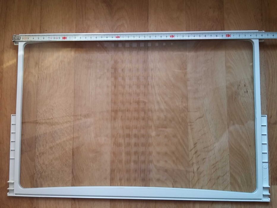 Скляна полка для холодильника (46,7х30,2см) *Нова*  Модель невідома.