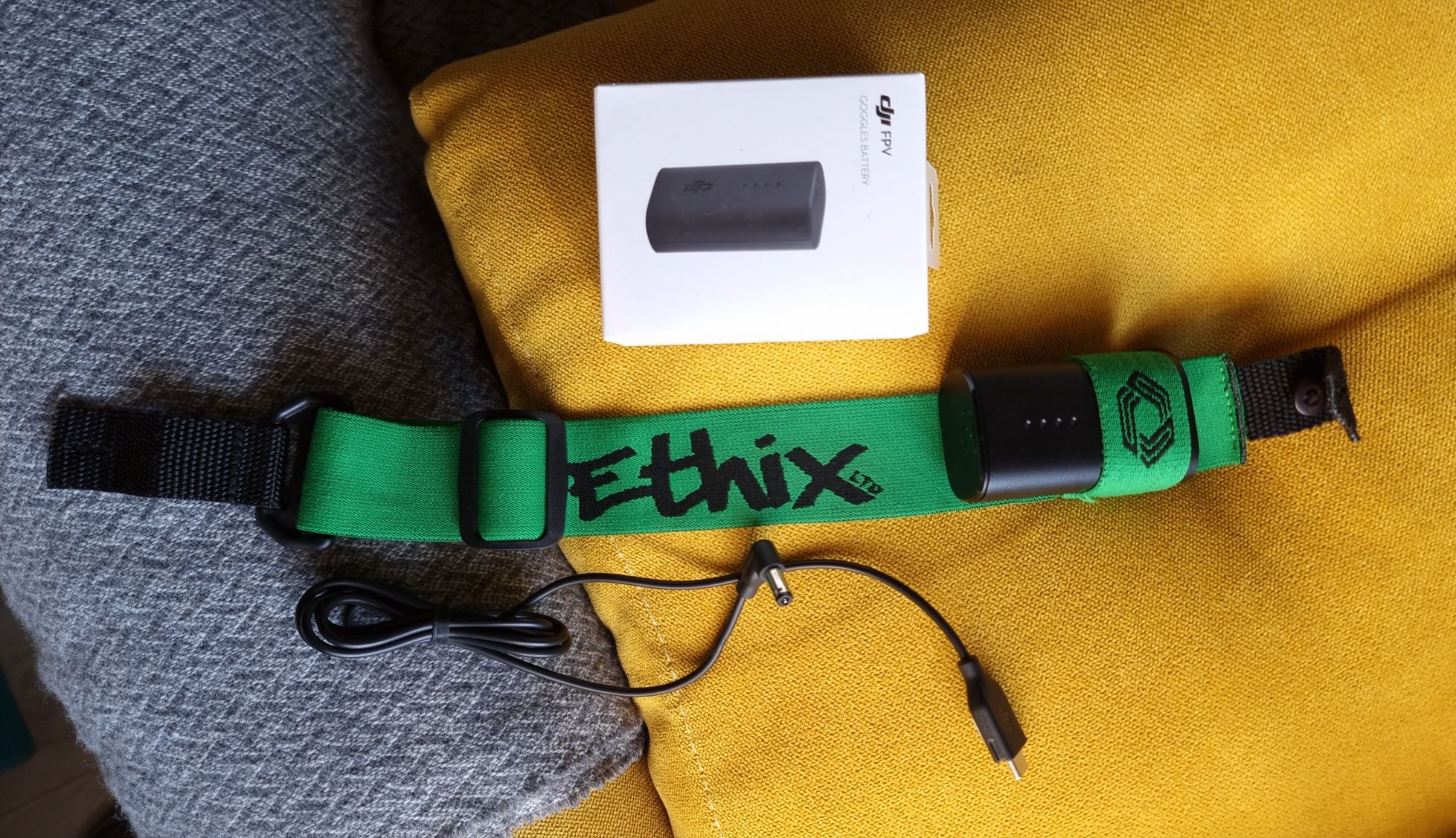 Bateria DJI Goggles + pasek Ethix Mr Steele