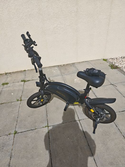 Bicicleta Elétrica Urban Glide 140 Preta Em muito bom estado