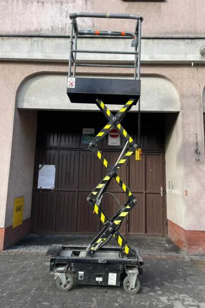 Podnośnik nożycowy - Zwyżka wynajem