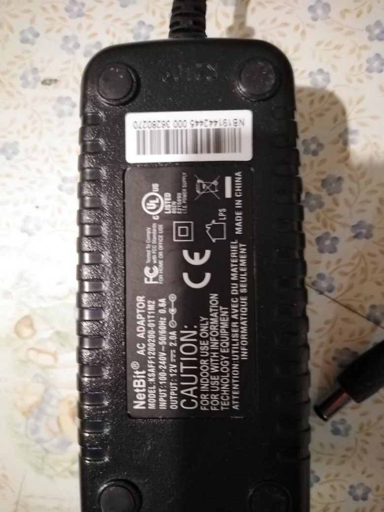 Vendo carregador novo