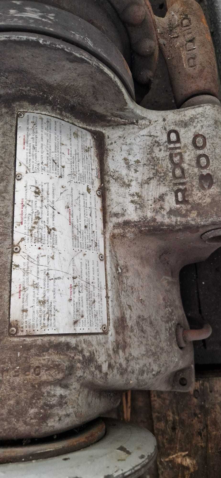 Tarraxa Ridgid 300 e acessórios