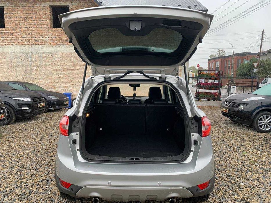 Ford Kuga 2009 Надійний та чудовий автомобіль, двигун 2.0 TDI.