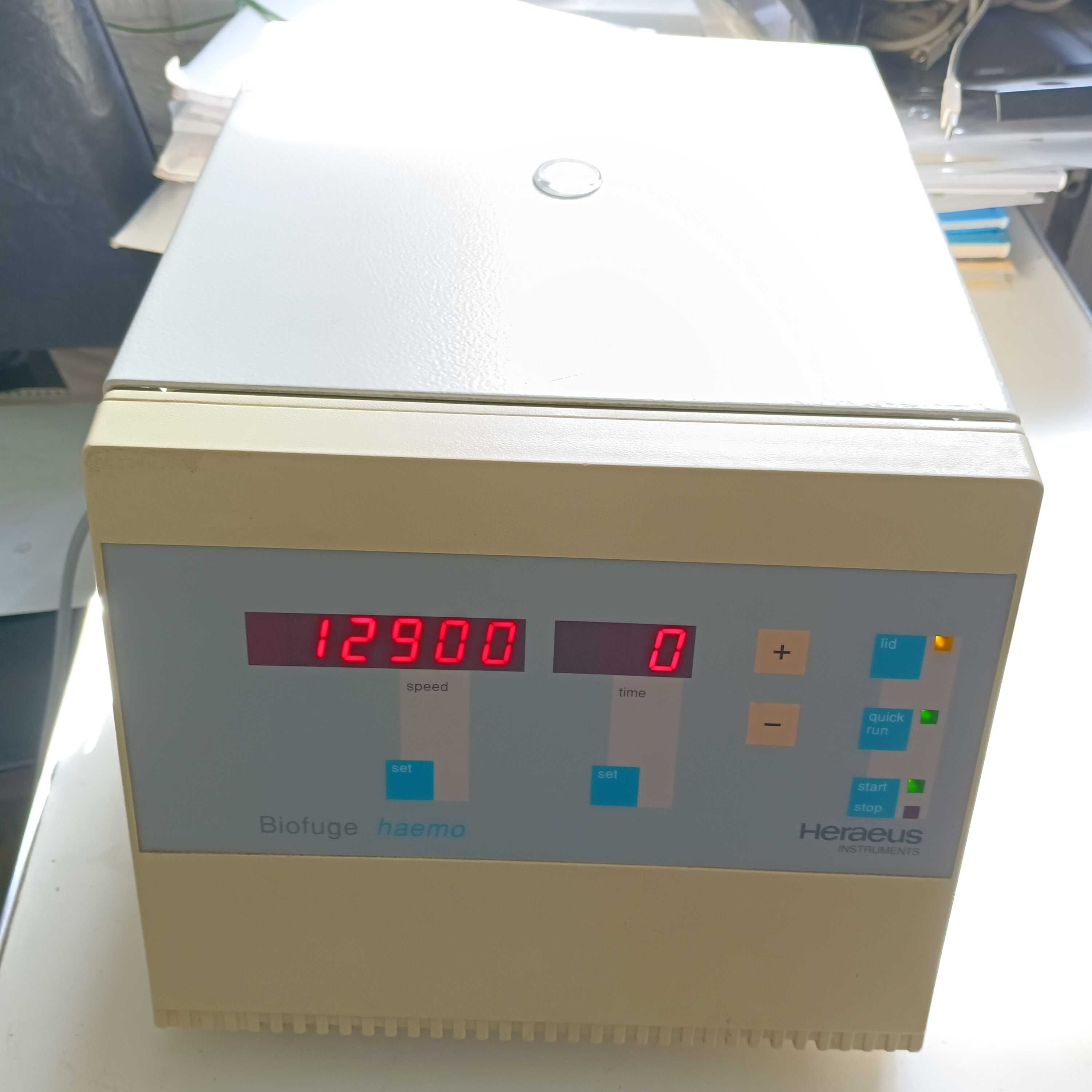 Центрифуга  Heraeus Biofuge Haemo