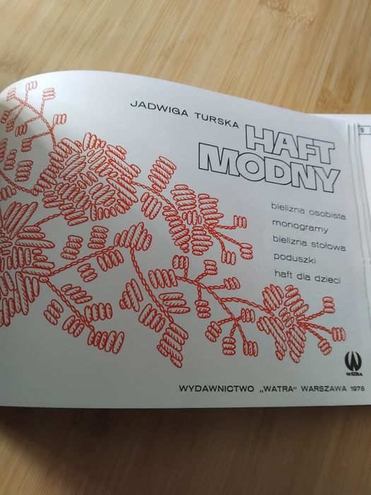 Sprzedam książkę HAFT MODNY