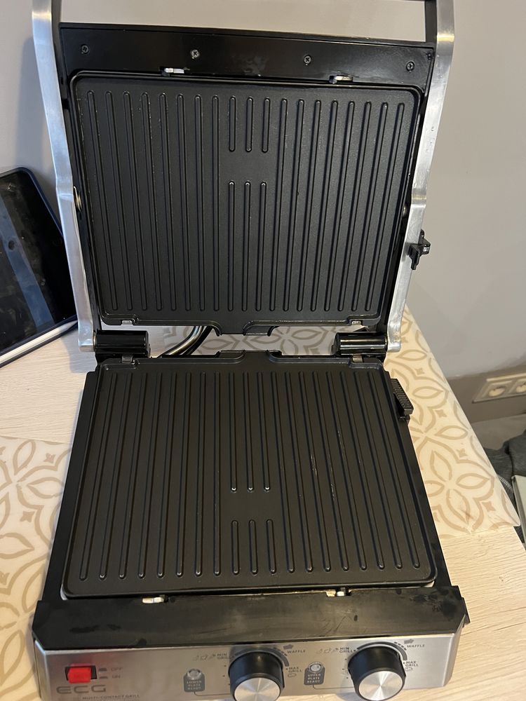 ECG KG 2033 Duo Grill & Waffle