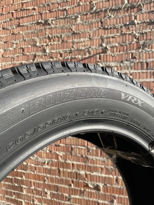 205/55 R16 BRIDGESTONE BLIZZAK VRX (95% протектор) Липучка! 215 60 65