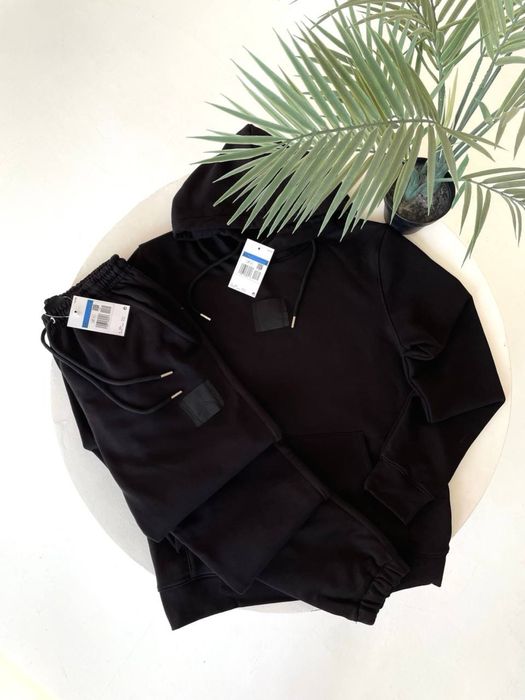 Костюм Jordan оригінал новий з бірками та нашивками С-ХЛ розмір