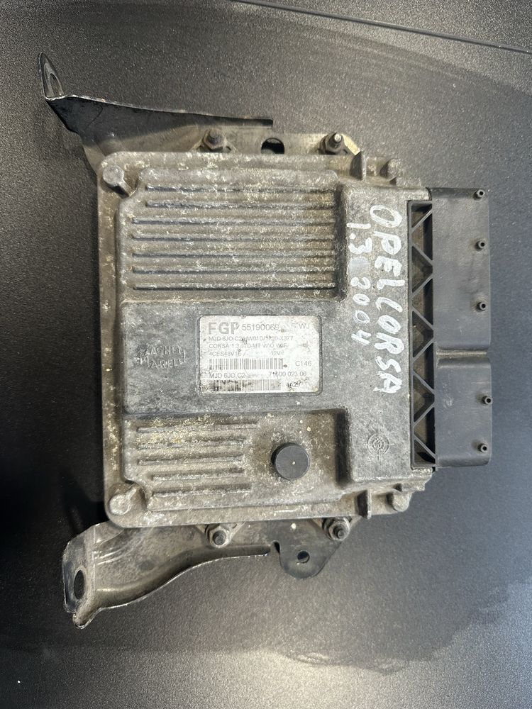 Centralina do motor Opel corsa C 1.3 DISEL [ FGP ]