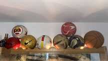 Coleção Vintage de Bolas de Futebol e Basquetebol - Decoração ou Colec