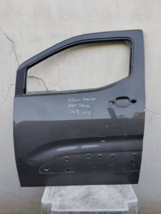 Porta peugeut Partner 2023