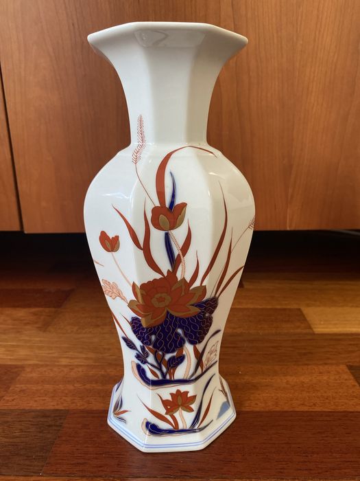 Jarra de Porcelana Vista Alegre Imari