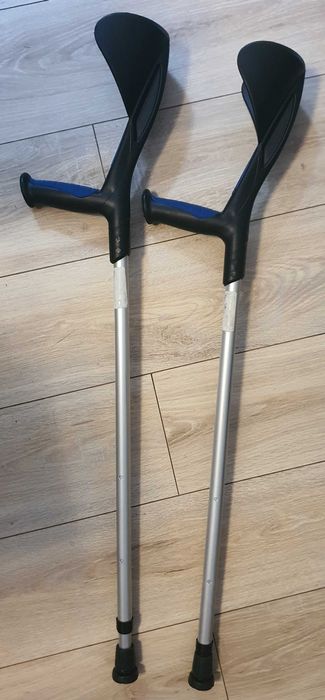 Kule Łokciowe  Advance Herdegen Ocean miękkie + nasadki ortopedyczne.