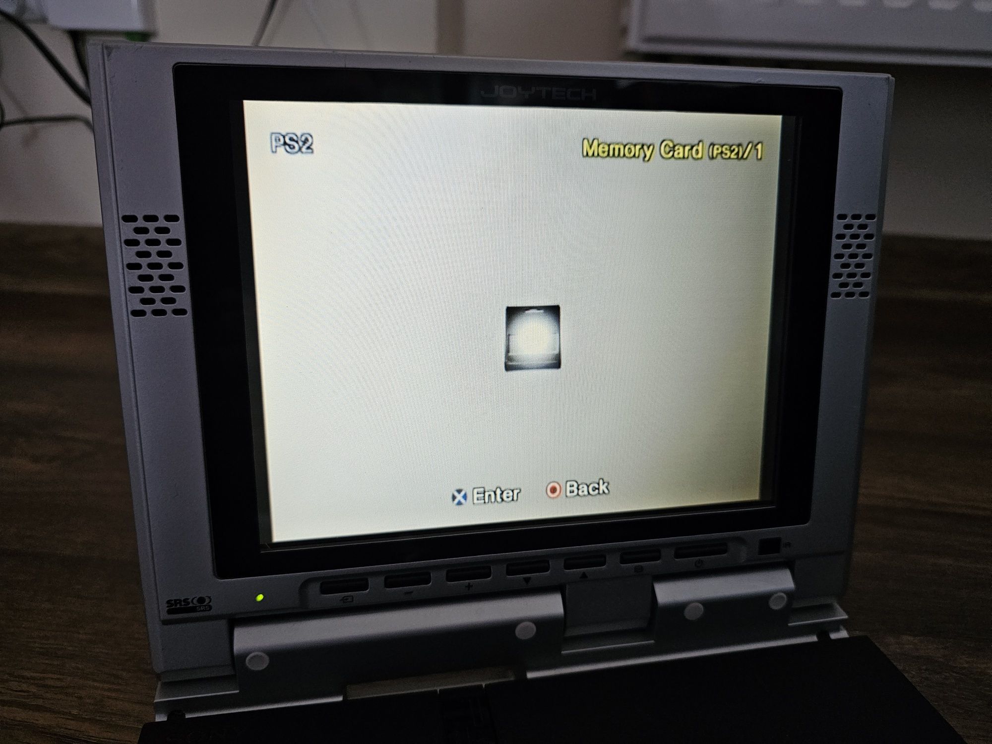 Monitor joytech 8 cali ps2