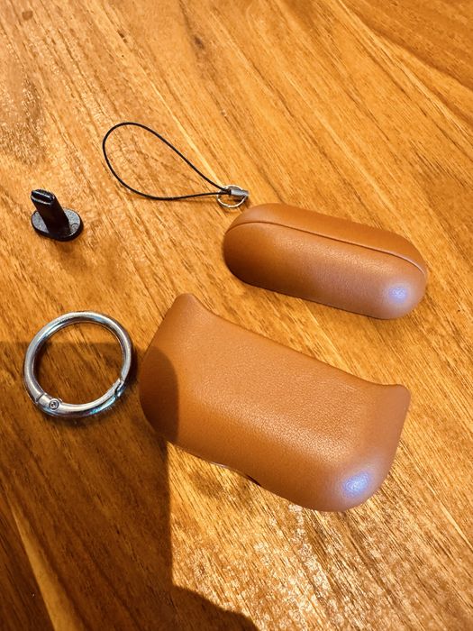 Case de proteção em couro para Airpods Pro 3 2025
