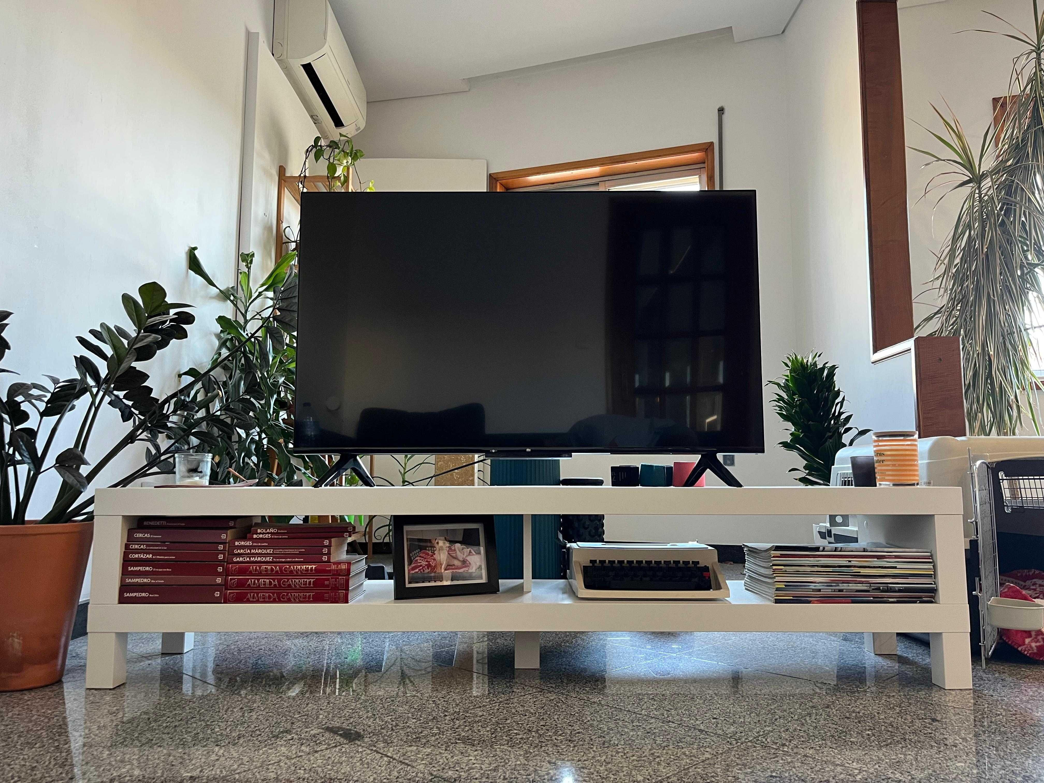 Móvel TV Lack branco IKEA