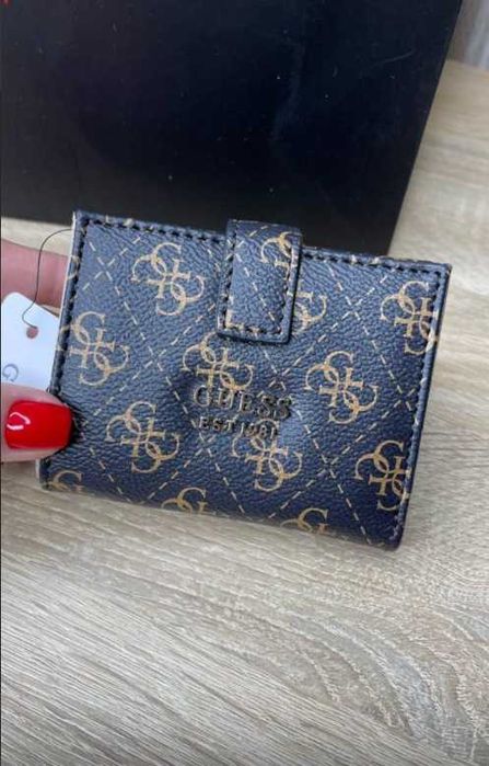 Кошелек женский GUESS