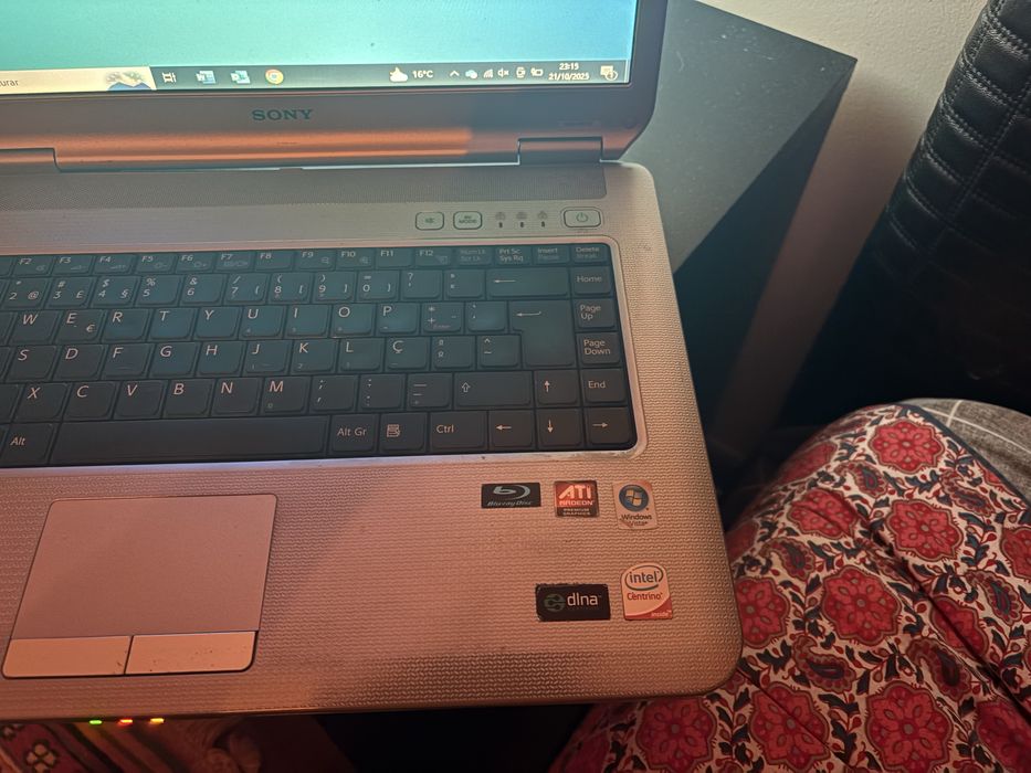 Computador portátil marca sony vaio