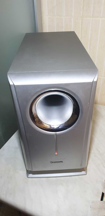 Сабвуфер Panasonic SB-WA520 от домашнего кинотеатра.