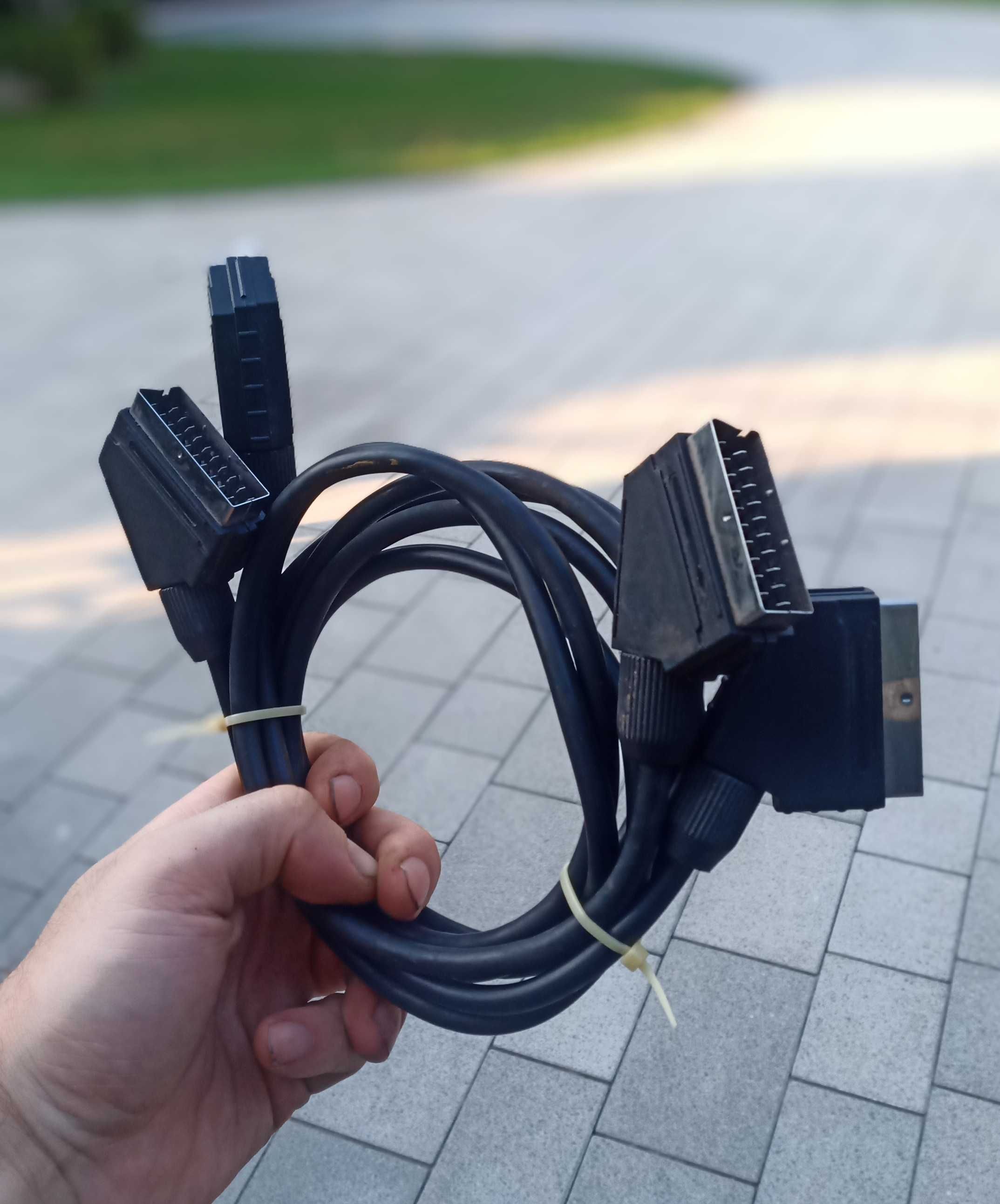 Wyp. garażowa Kable do magnetowidu 2 sztuki 1,5m