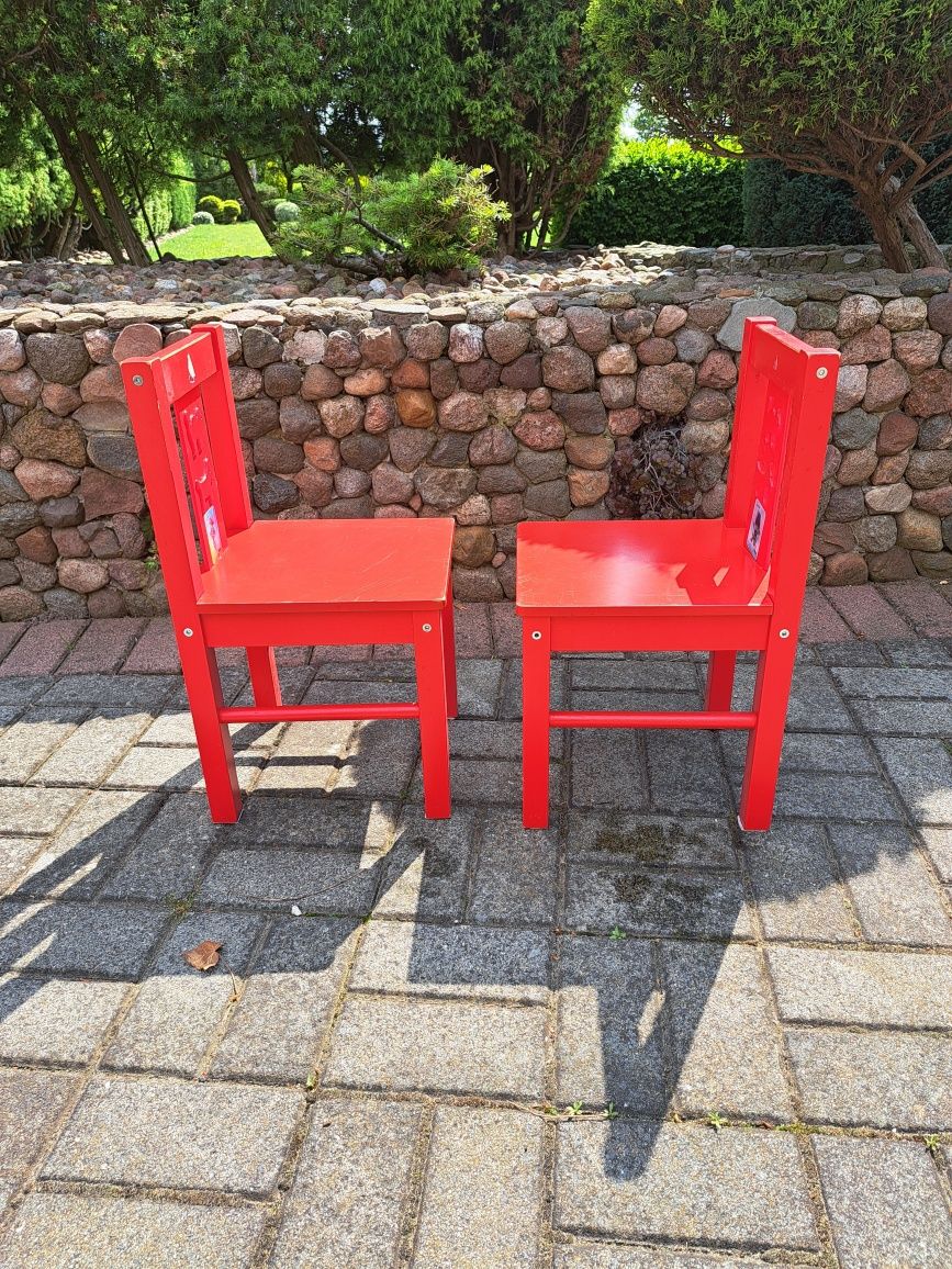 2 krzesełka dziecięce KRITTER,  kupione w IKEA