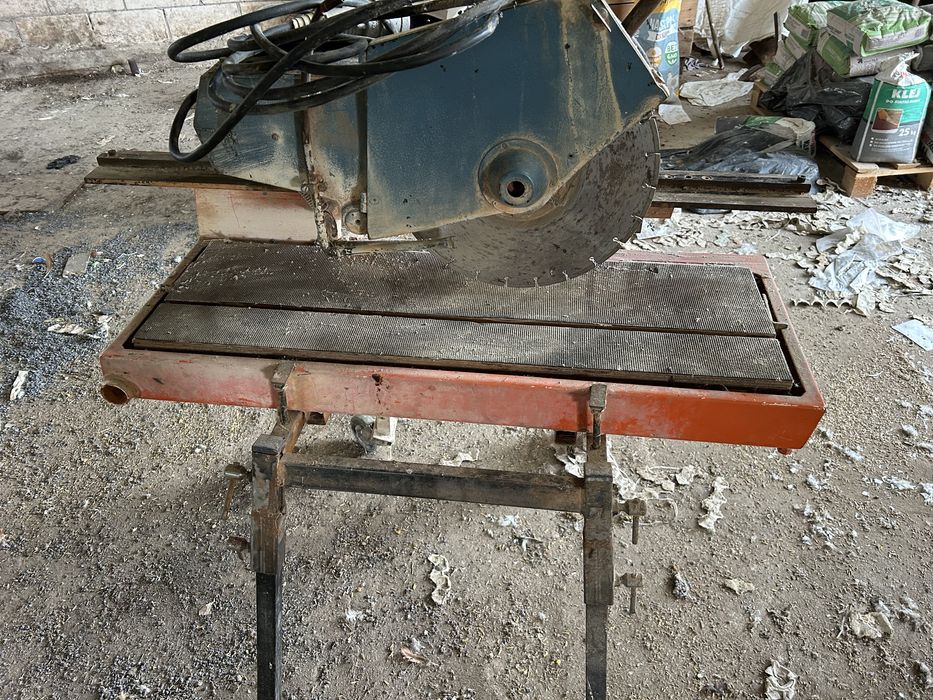 Maszyna do cięcia kostki cegly betonu