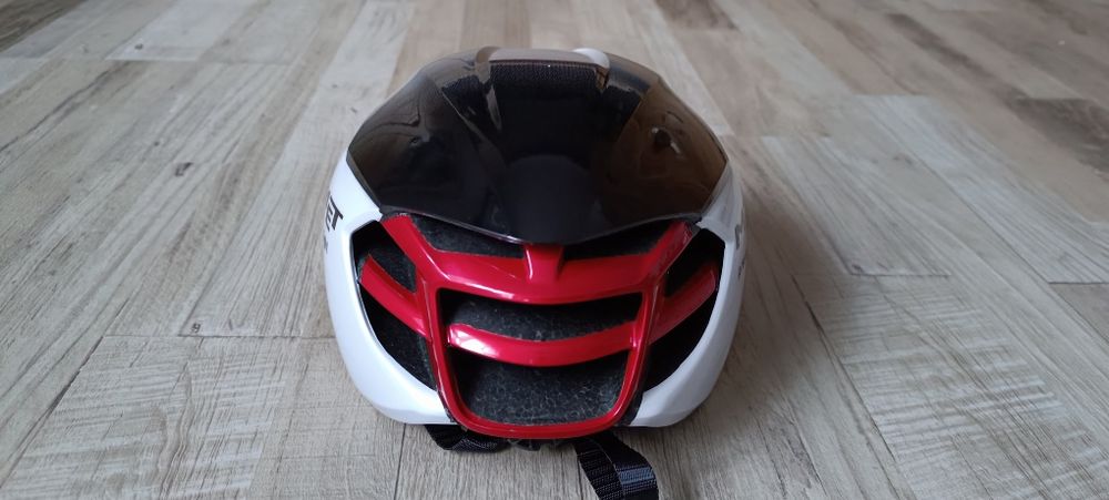 Kask rowerowy MET L