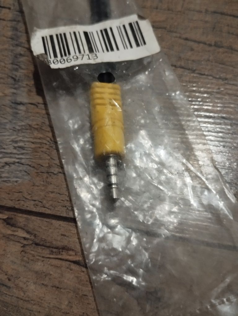 Przejściówka jack 3.5 na 3x RCA