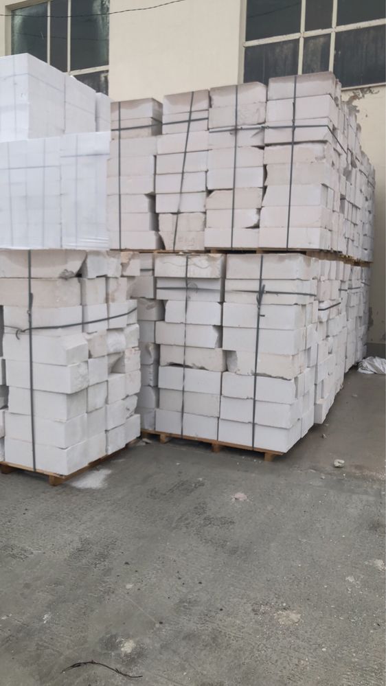 Газоблок Акційна ціна другий сорт Піноблок доставка кран маніпулятор