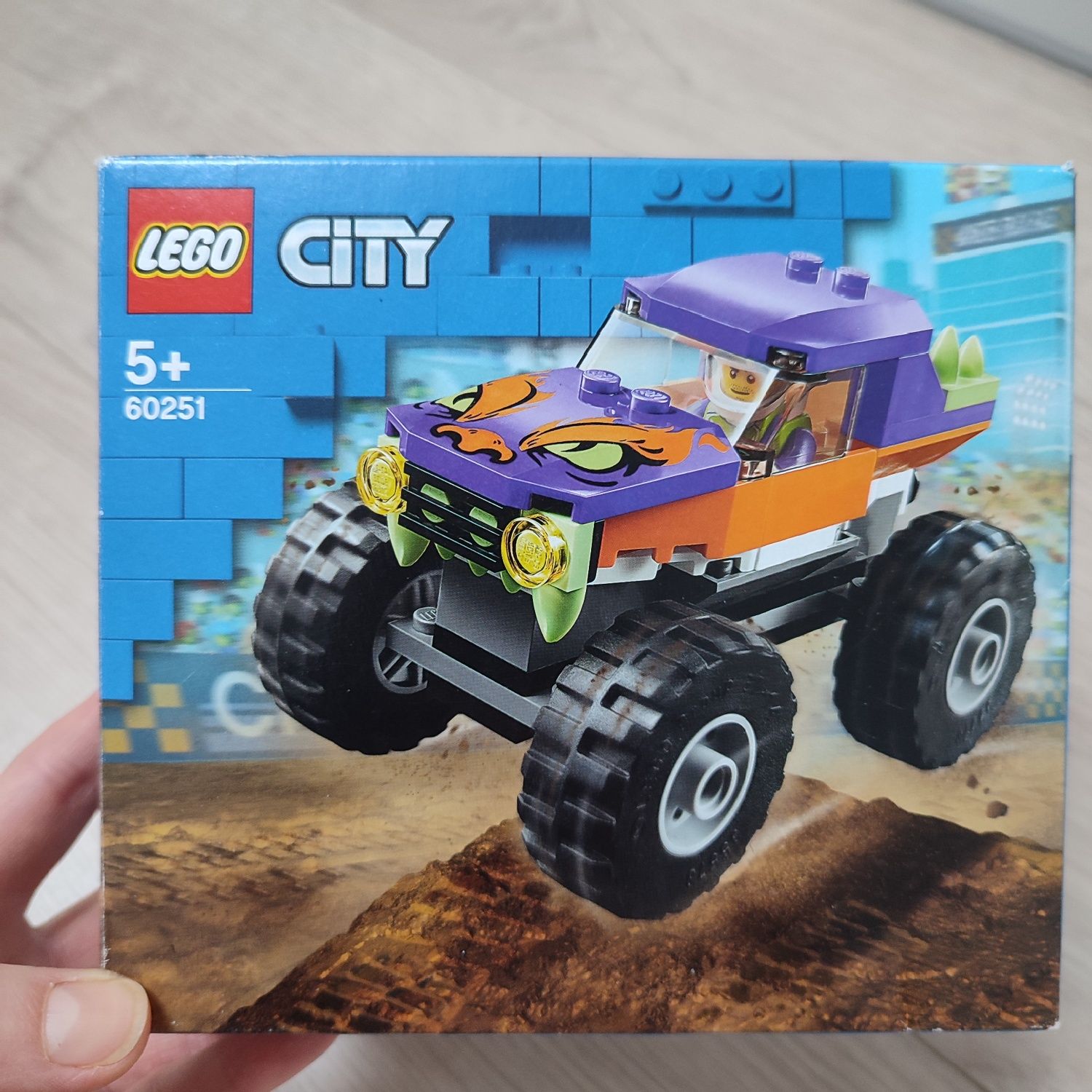 LEGO City 60251 Monster Truck ciężarówka terenówka