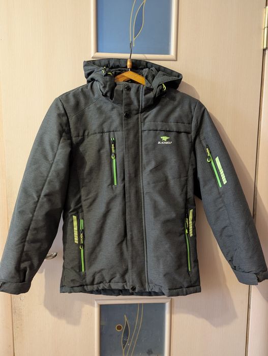 Куртка для хлопчика осіння 152 158курточка