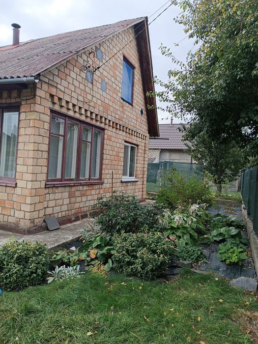 Продам дачу у Ровжах