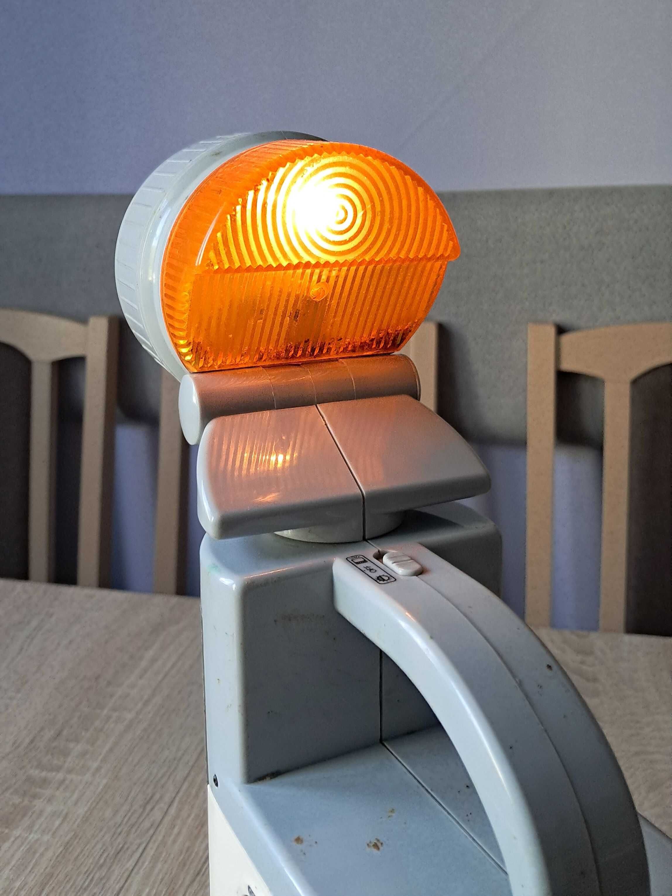 Wielofunkcyjna zabytkowa lampa, latarka  model SF-178B