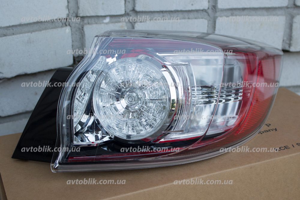 Задні фонарі Mazda 2, 3, 6, CX3, CX5, 323 лівий, правий, фара