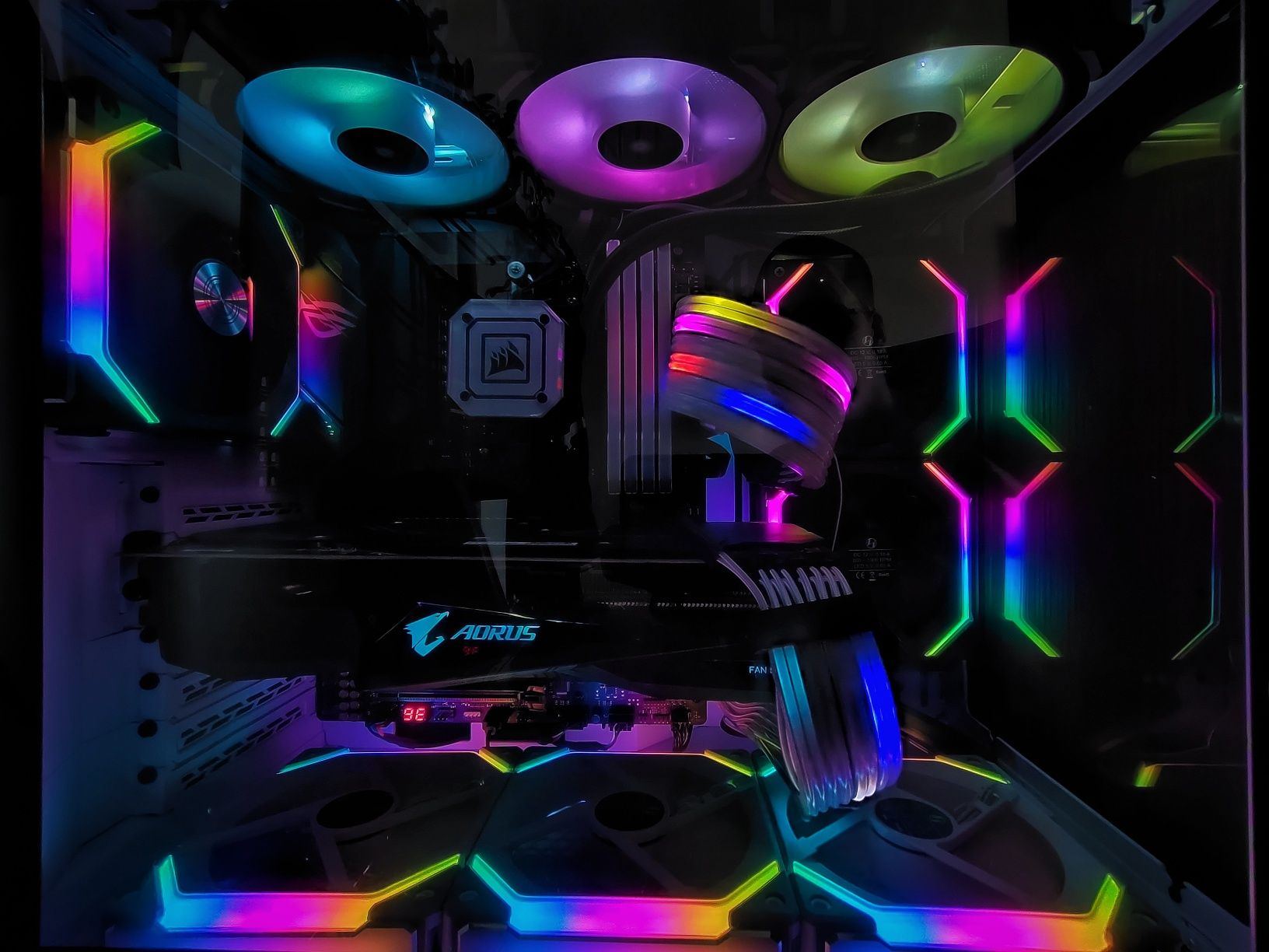 Komputer do gier RTX 2060 Super Ryzen 7 3700X