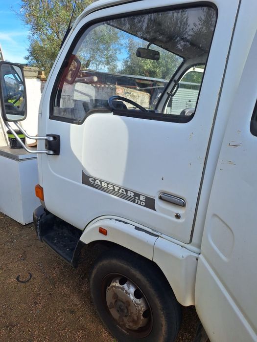 Carrinha caixa aberta 6 lugares