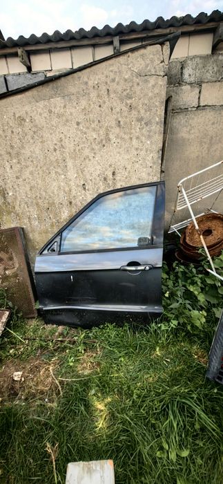 Drzwi s max lewy przód kolor  X6