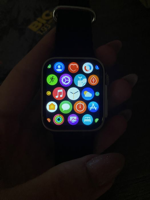 Watch 8 Ultra (45мм)