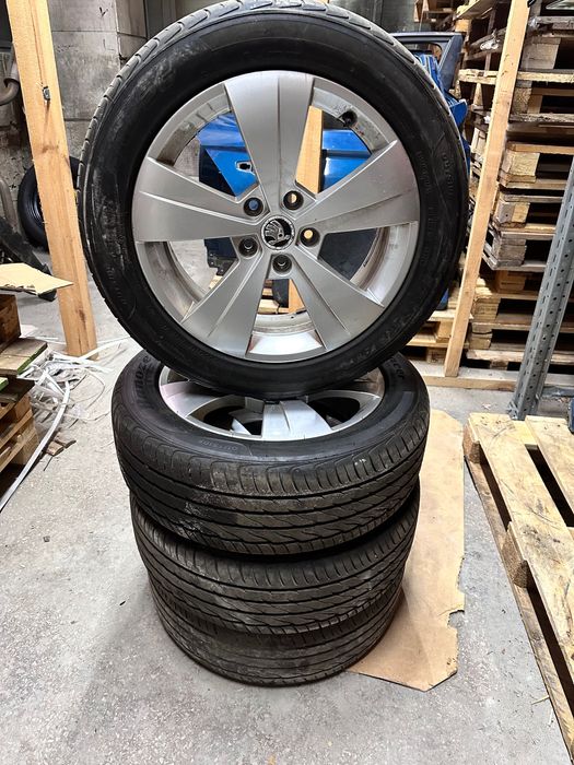 Диски Skoda с резиной 215/55 ZR17