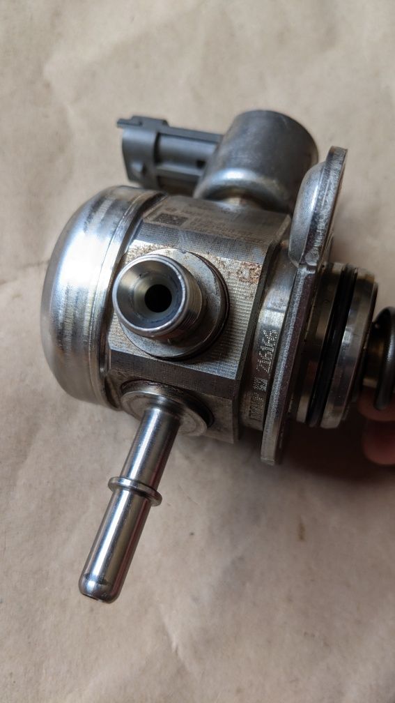 Паливний насос Форд Ескейп, AG9E9D376AB 0261520152 31359675 Ford Escap
