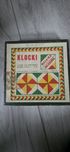Stare klocki mozaika układanka z wzorami figur geometrycznych