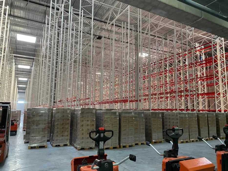 Здам склад 2300 квм., комплекс класу А.