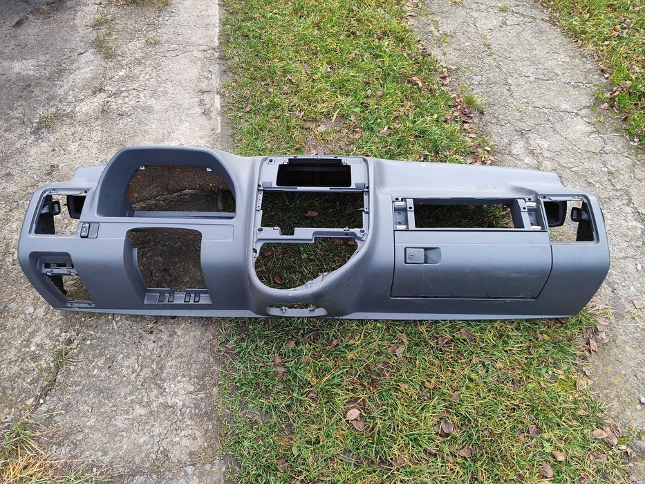 Торпеда з бардачком ВІТО 638 2.2 cdi