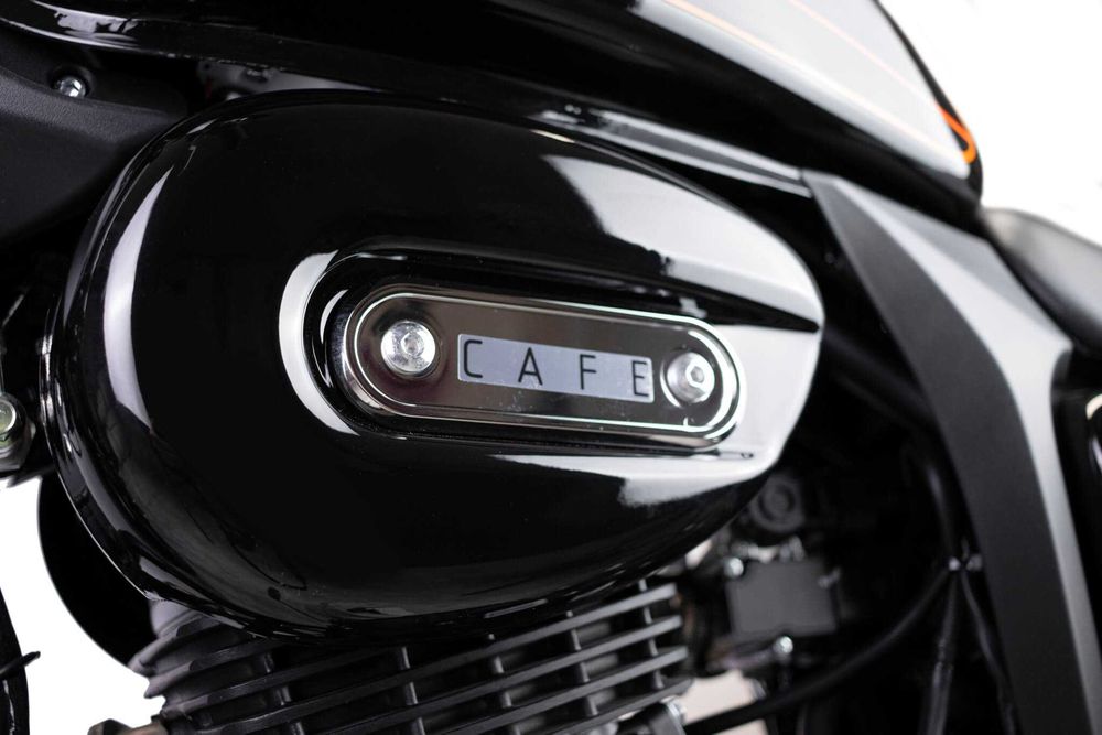 Junak M12 Cafe Racer 125 ABS czarny mat nowy kat. B nowy 2025