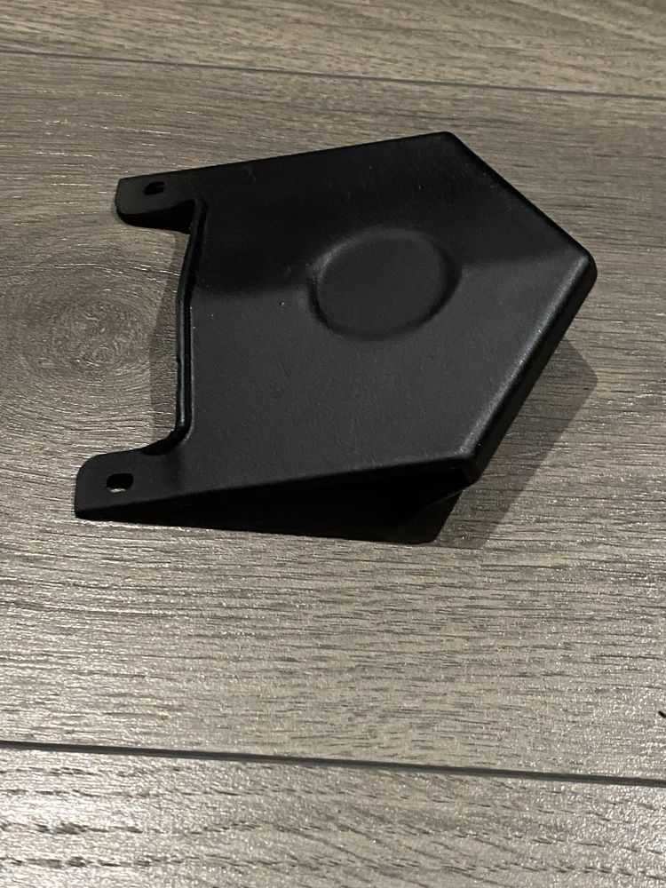 Owiewki plastiki czesci plug bok boczek banan bak yamaha yzf r125