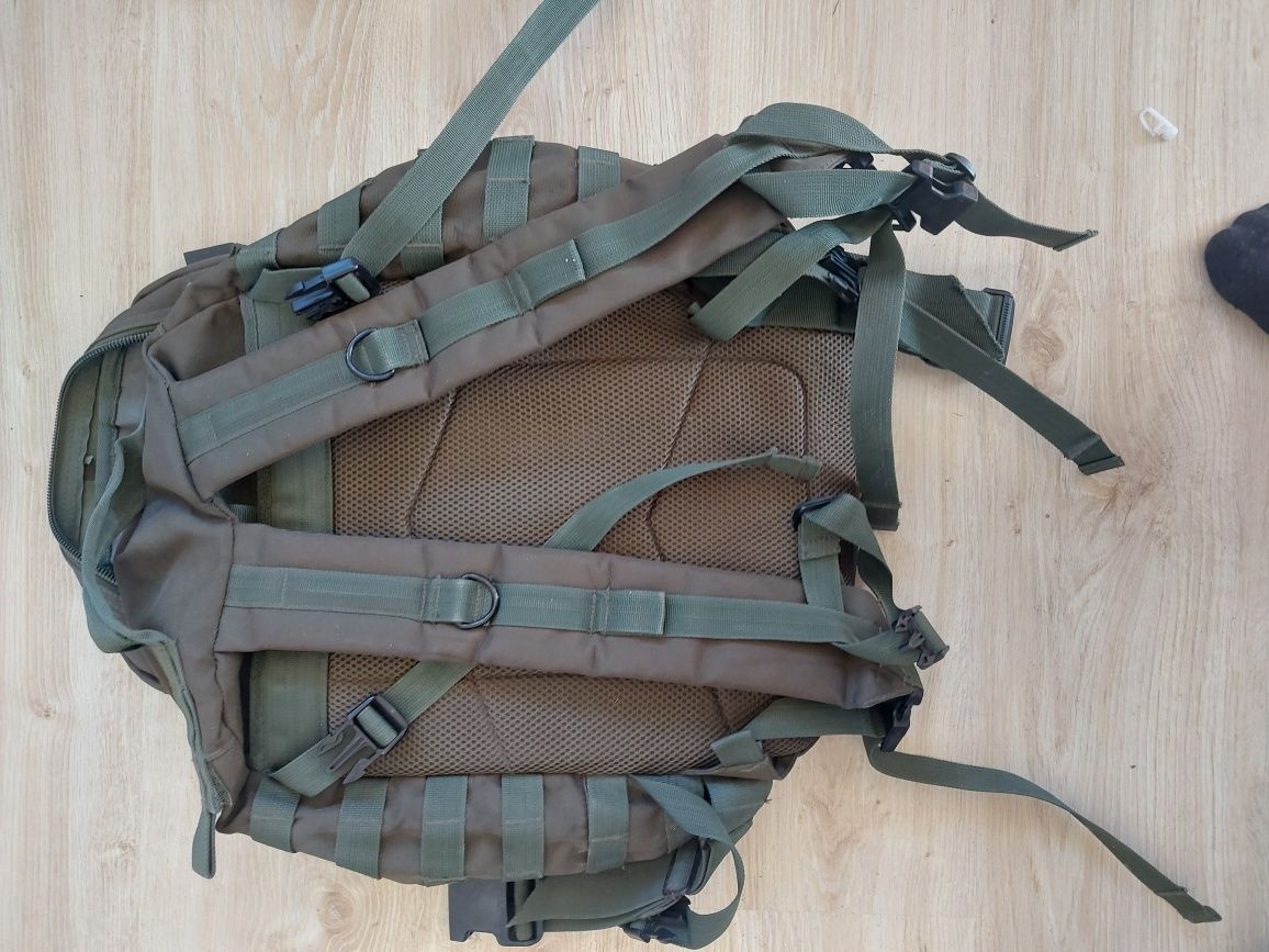 Sprzedam plecak 30L